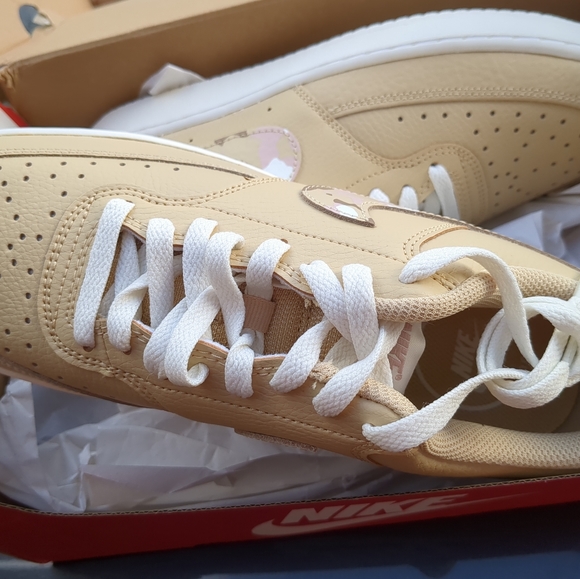 Nike Low Top Pink Camo Shoes (Nike Court Vision) - Picture 4 of 4